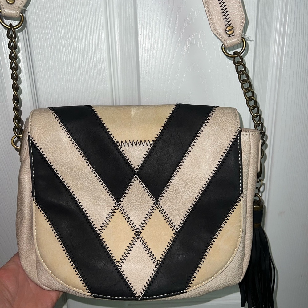 Steve Madden Black and Cream Crossbody Bag